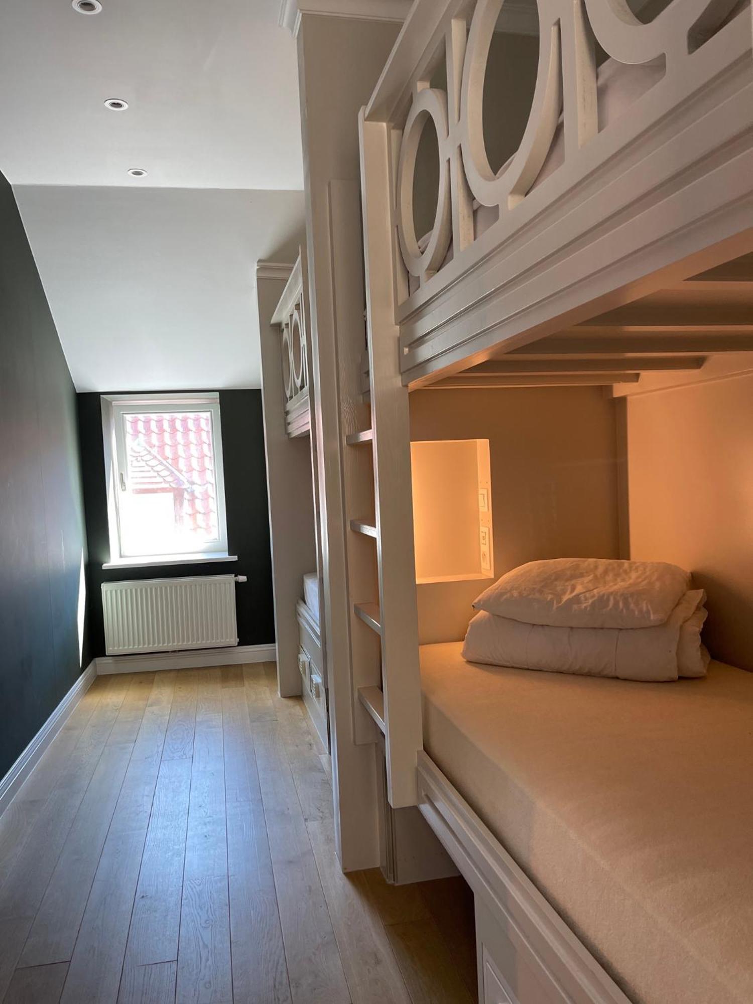 Hostel Lybeer